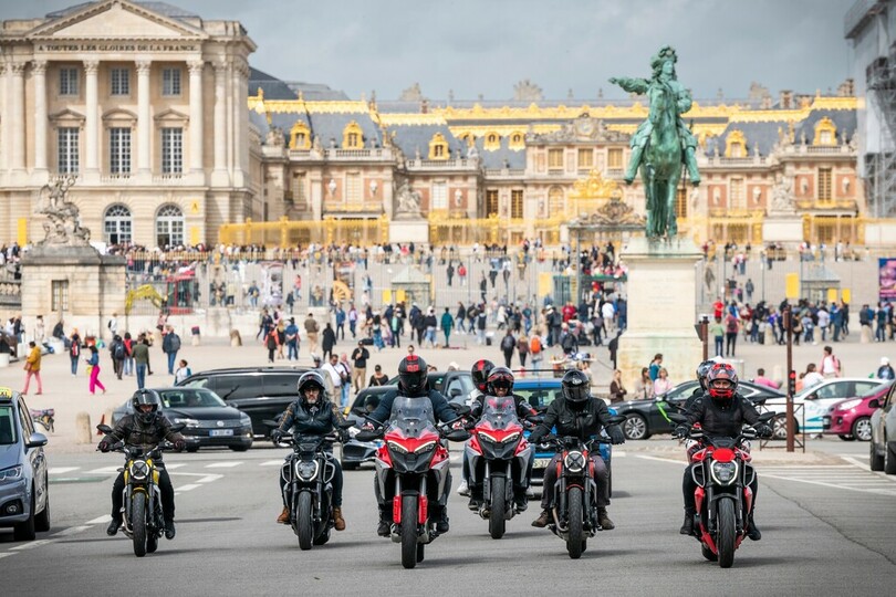 Ducati-Fahrer treffen sich überall auf der Welt