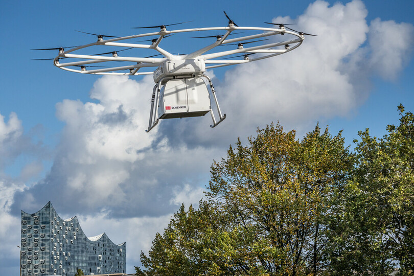 ITS-Kongress: Erster Flug einer Facht-Drohne