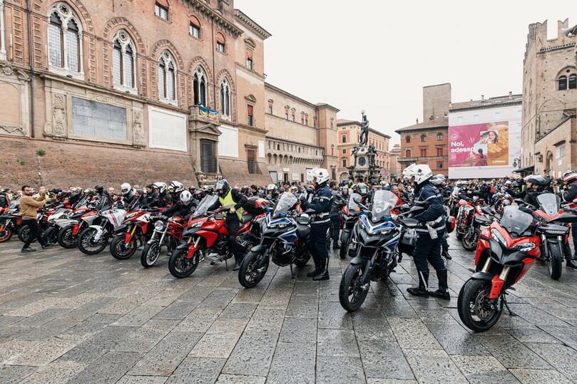 Über 13.000 Ducatisti auf den Straßen dieser Welt