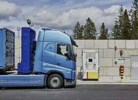 Volvo erprobt schwere Brennstoffzellen-Lkw