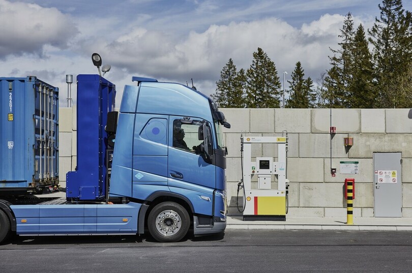 Volvo erprobt schwere Brennstoffzellen-Lkw