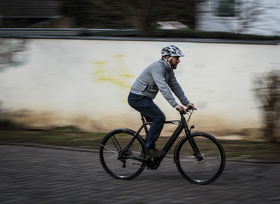 Umfrage: Überholen von Radfahrern - Abstandsregel wird befürwortet 