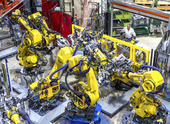 Fahrzeugproduktion   - Eine Million Roboter bauen Autos  