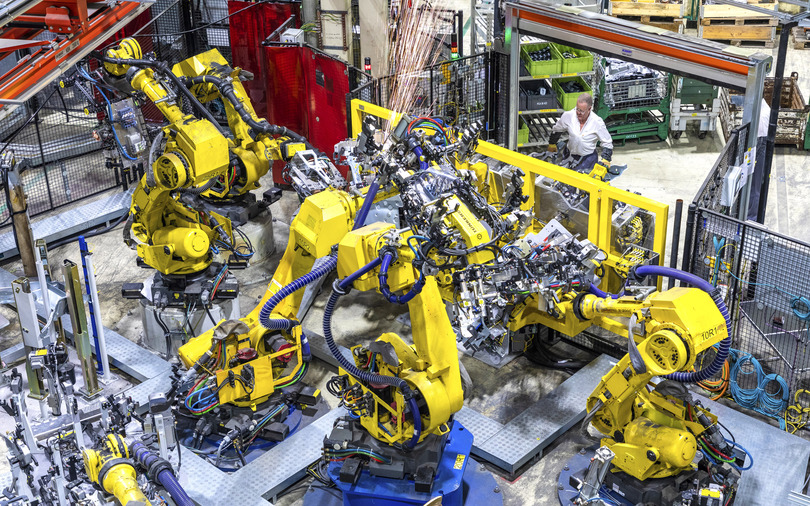 Fahrzeugproduktion   - Eine Million Roboter bauen Autos  