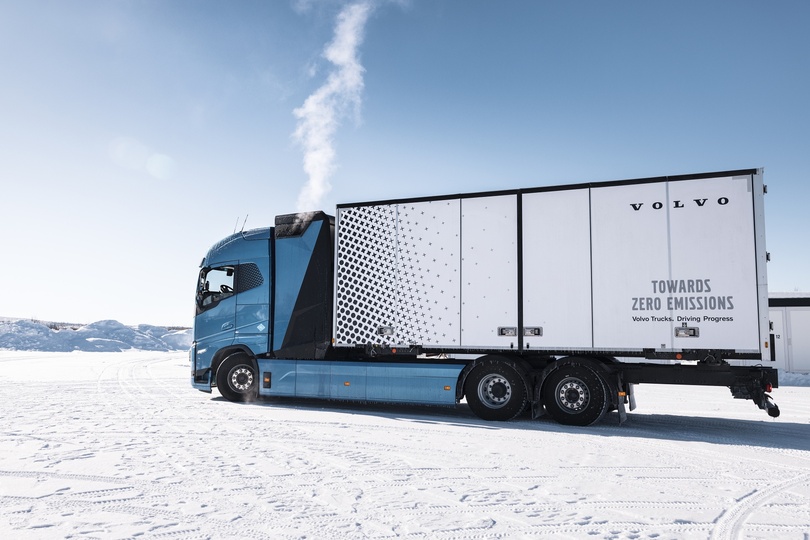Volvo Trucks: Wasserstoffbetriebene Elektro-Lkw im Kälte-Test