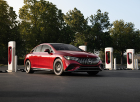 Mercedes setzt künftig auf NACS - Ladestecker-Systemwechsel ab 2025