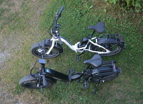 Vergleichs-Test: Kompakt-Faltpedelecs RadExpand 5 und Eskute Star  - Dicke Reifen, viel dahinter