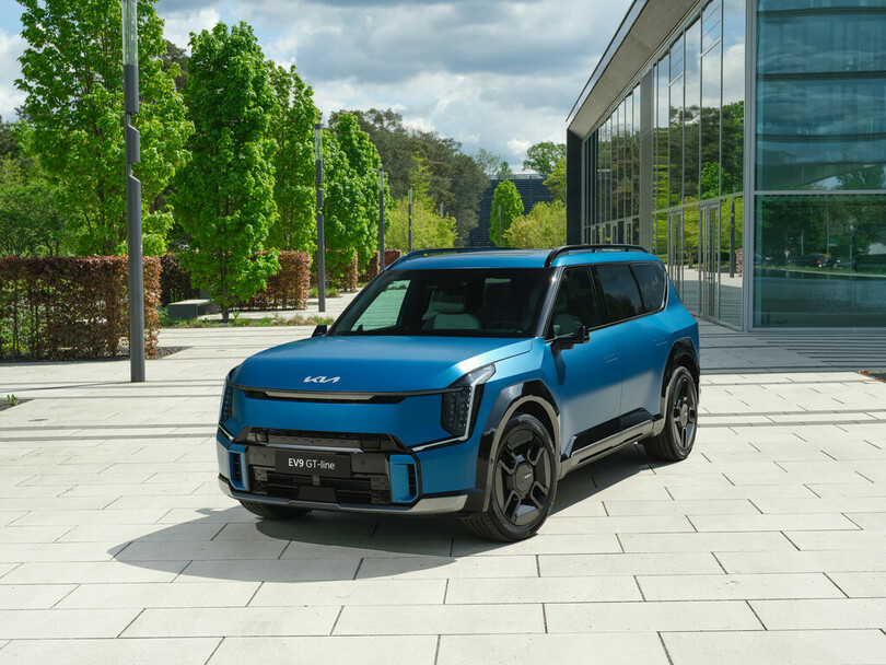 Kia EV9 startet mit Modellversion GT-line