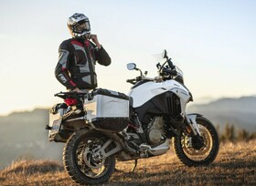 Easy Lift jetzt auch für die Multistrada V4 S