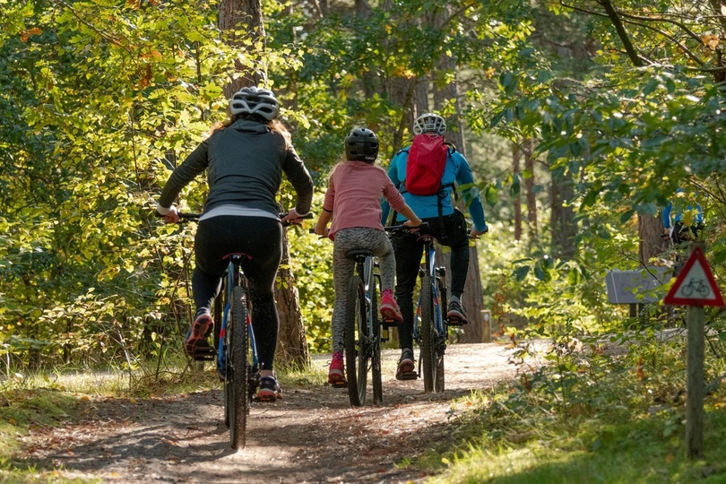 Fahrradhelm: Besser nicht oben ohne