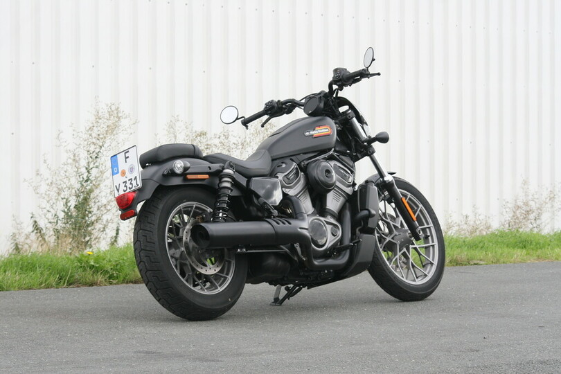Das kleinste Pferd im Harley-Stall