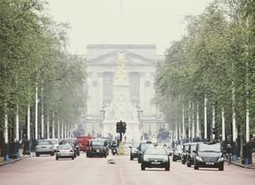 Achtung Linksverkehr: Tipps für die Auslandsreise