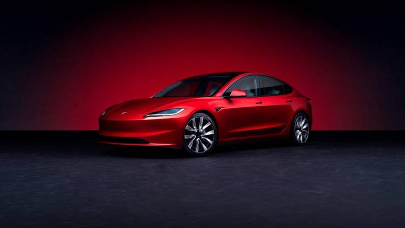 Tesla präsentiert aufgefrischtes Model 3 auf der IAA 2023 Tesla präsentiert aufgefrischtes Model 3 auf der IAA 2023