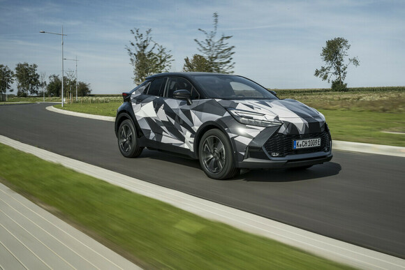 Fahrbericht Toyota C-HR: Der Crossover polarisiert weiterhin