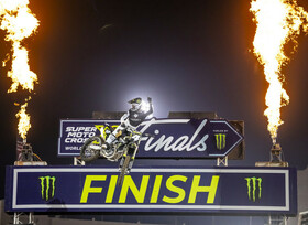 Triumphs Motocross-Maschine zeigt sich erstmals öffentlich