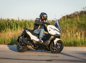 Fahrbericht: Voge SR4 MAX 350 - China-Ableger