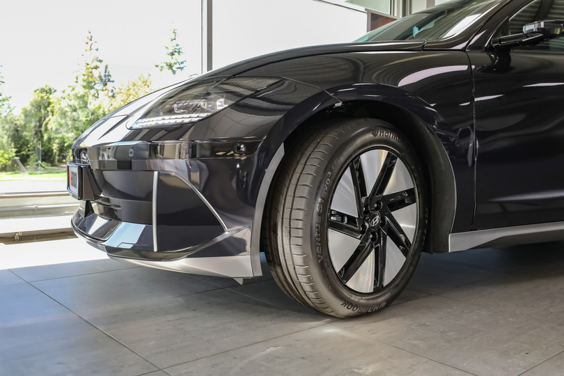 Hyundai Ioniq 6 mit Hankook Reifen ausgestattet Hyundai Ioniq 6 mit Hankook Reifen ausgestattet