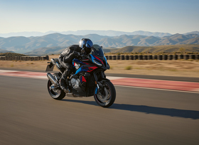 BMW Motorrad - Zwei neue Crossover 