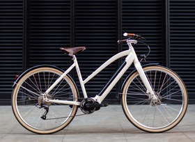 Temple Cycles Electric - Liebreiz dank Leder