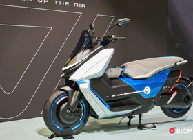 Vmoto zeigt zwei neue E-Roller  - Mit Kraft und Charisma