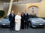 VW elektrifiziert Papst-Flotte