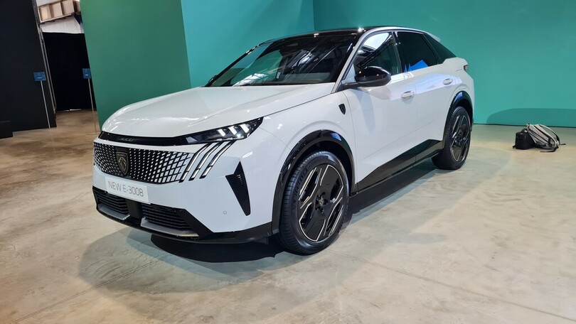 Der Peugeot E-3008 kann geordert werden