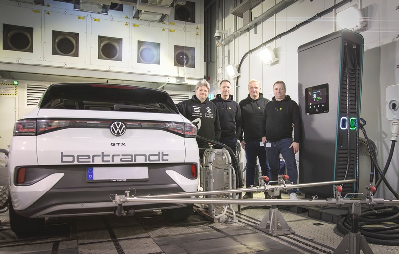 Bertrandt sorgt bei E-Auto-Rekordfahrt für die Idealroute Bertrandt sorgt bei E-Auto-Rekordfahrt für die Idealroute