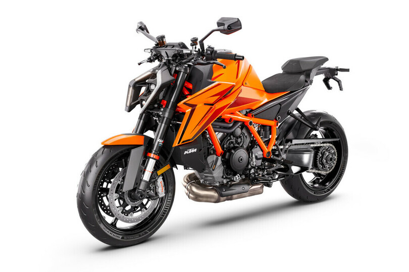 KTM bohrt die Super Duke R auf