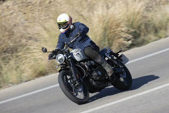Fahrbericht Triumph Scrambler 1200 X / XE: Zweieiige Zwillinge