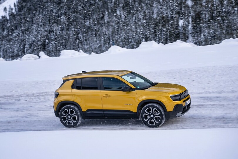 Jeep elektrisiert auch im Gelände Jeep elektrisiert auch im Gelände
