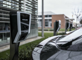 Reaktionen auf Umweltbonus-Aus  - Zwischen ,,Vertrauensbruch'' und Abwarten