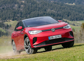 Die Hälfte aller neuen Autos ist alternativ unterwegs