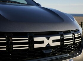 Dacia räumt bei Privatkunden ab