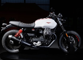 Moto Guzzi V7 Stone Ten - Optikfeinschliff mit Leistungsplus
