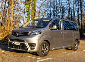 Kleinbus Toyota Proace Verso Electric im Test