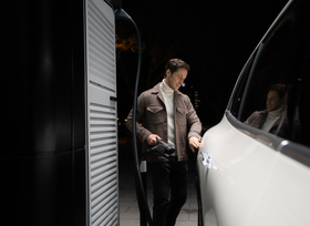 Mit ''Mercedes me Charge'' Zugang zu 1,5 Mio. Ladepunkten