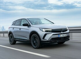 Opel ergänzt Grandland-Angebot um Mild-Hybridantrieb