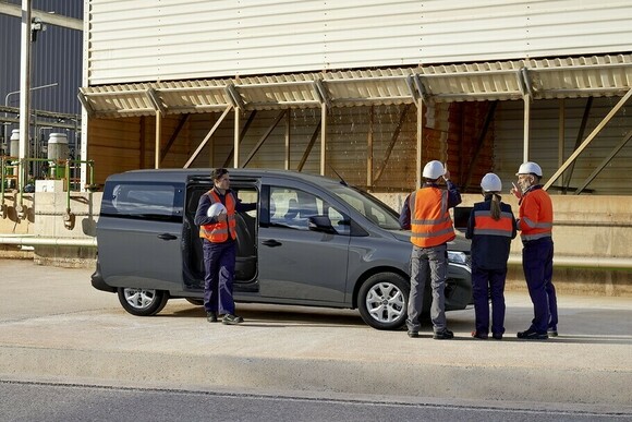 Nissan Townstar Kastenwagen mit zweiter Sitzreihe