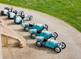 Sechs auf einen Streich - Bugatti Baby II Type 35 Centenary Edition