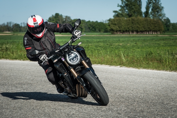 Test: Honda CB650R mit E-Clutch  - Warum nicht? 