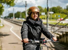 Tipp der Woche: Telefonieren whrend des Fahrradfahrens  - Am besten gar nicht 
