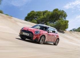 Mini John Cooper Works E Prototyp: Ersteinsatz in Goodwood