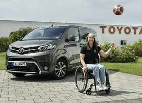 Toyota Proace Verso hält Deutschlands Rollstuhlbasketballerinnen mobil