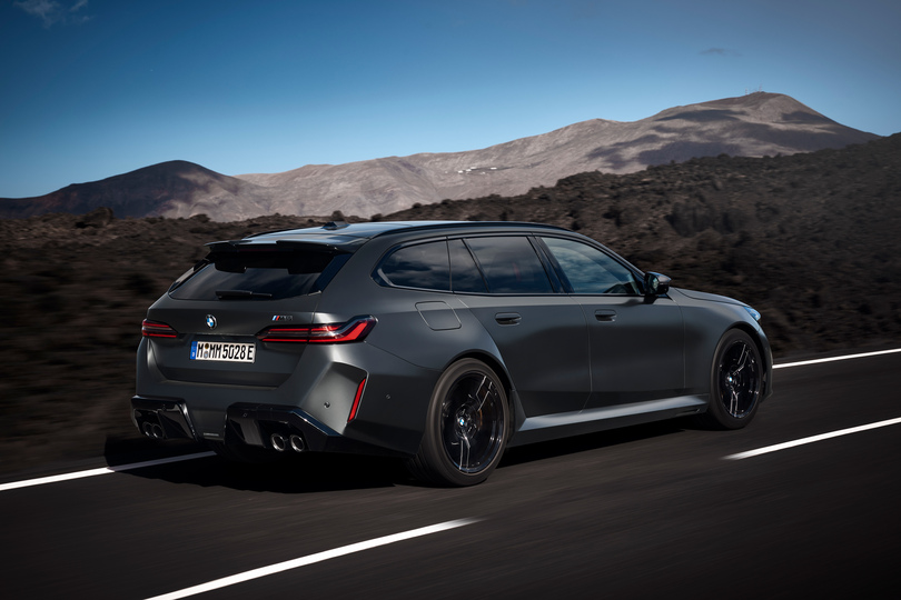 BMW M5 Touring - Auch der Kombi fährt nun teilelektrisch BMW M5 Touring - Auch der Kombi fährt nun teilelektrisch