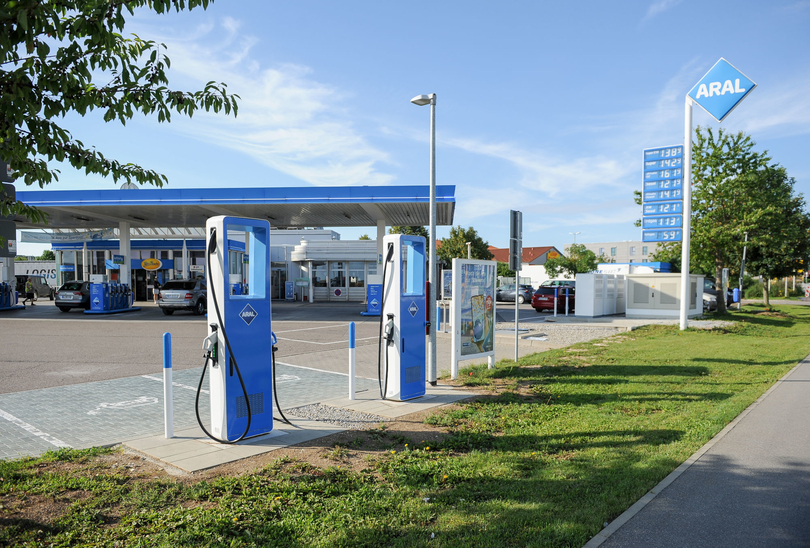 Ladesäulen an Tankstellen  - „2028 ist machbar“  Ladesäulen an Tankstellen  - „2028 ist machbar“