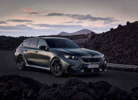 BMW M5 High-Performance Automobil