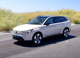 Volvo EX90 wird ausgeliefert