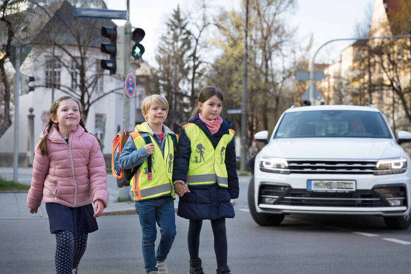 Machen Elterntaxis sichere Schulwege unsicherer?