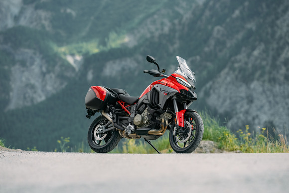 Ducati Multistrada V4S   - Feinschliff 