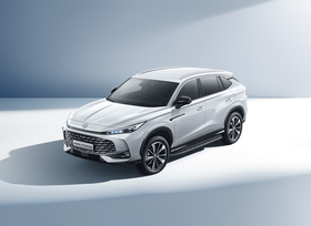 MG HS PHEV - China-Crossover auch mit Stecker 